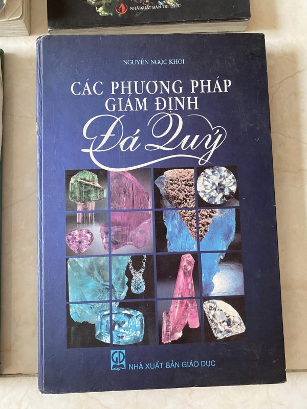 Các Phương Pháp Giám Định Đá Quý PDF
